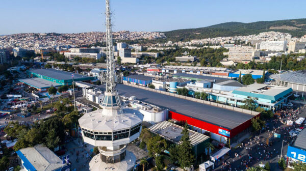 Σωματείο Οικοδόμων για ΔΕΘ: «Ο λόγος τώρα στους εργάτες – Επιτέλους, σιωπή οι ρήτορες»