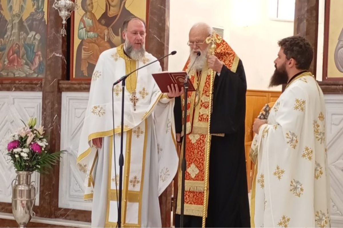 Τρισάγιο από τον Αρχιεπίσκοπο Ιερώνυμο για τους δύο πιλότους που έχασαν τη ζωή τους στην Τανάγρα