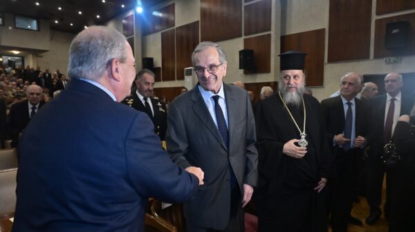 Αντώνης Σαμαράς για την ομιλία Καραμανλή: «Άλλοι πρέπει να τον ακούσουν»