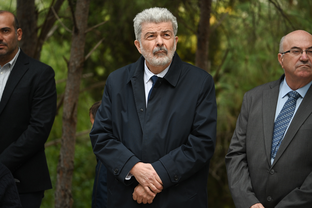 Αργοστόλι: Κατάθεση στεφάνων στο Νάπιερ για την 28η Οκτωβρίου [εικόνες]