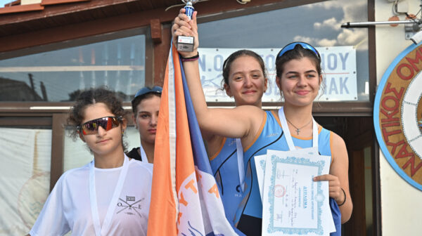 Αργοστόλι: Πρωινό με κουπιές στην παραλία – Για τρίτη χρονιά οι αγώνες του ΝΟΑ [εικόνες]