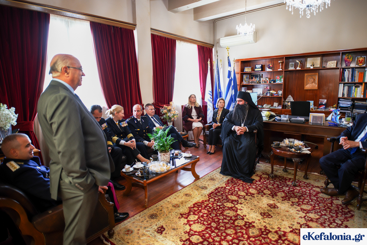 Αργοστόλι: Τιμήθηκε ο Μπάμπης Μακρής για την προσφορά του στον πολιτισμό της Κεφαλονιάς
