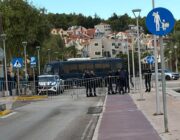 Crown Iris στο Αργοστόλι: Μια πόλη ξανά σε αποκλεισμό