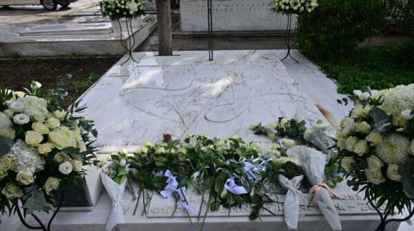 Φώφη Γεννηματά: Συγκίνηση στο μνημόσυνο πέντε χρόνια μετά τον θάνατό της – Η δήλωση του γιου της και του Νίκου Ανδρουλάκη