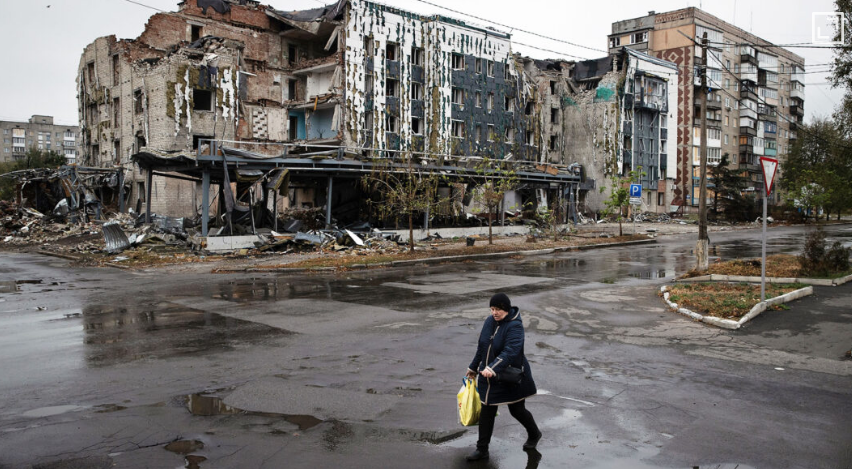 Γ