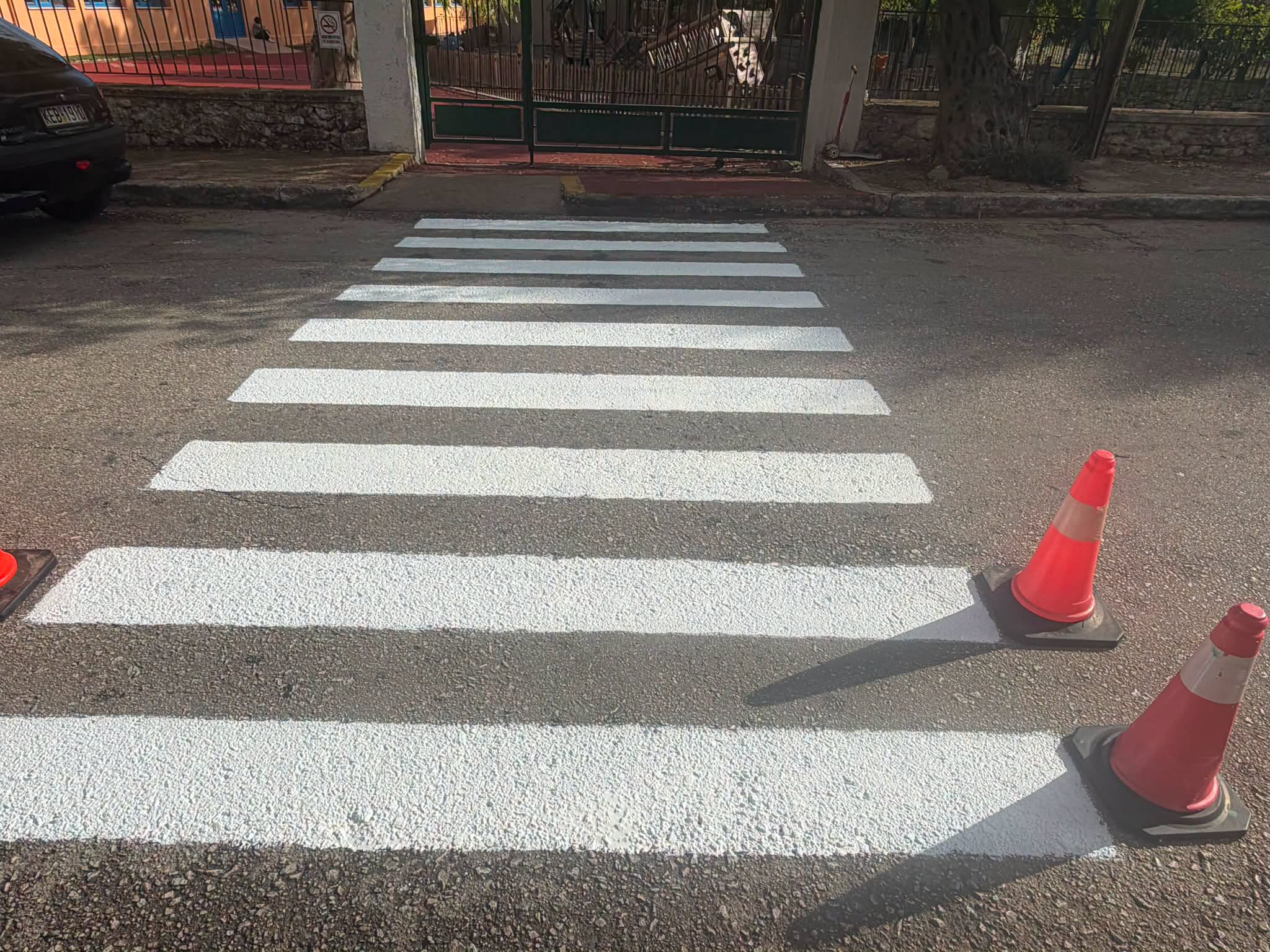 Ο Δήμος Ιθάκης προχωρά στη δημιουργία διαβάσεων πεζών σε σχολεία και δρόμους του νησιού!