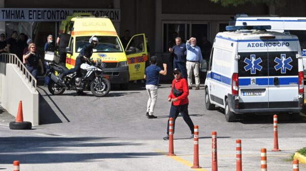 Πέθανε ο ένας από τους δύο τραυματίες του δυστυχήματος στα διυλιστήρια Κορίνθου